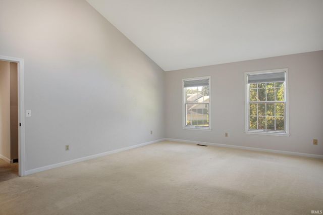 52124 N Lakeshore Drive, Granger, IN 46530