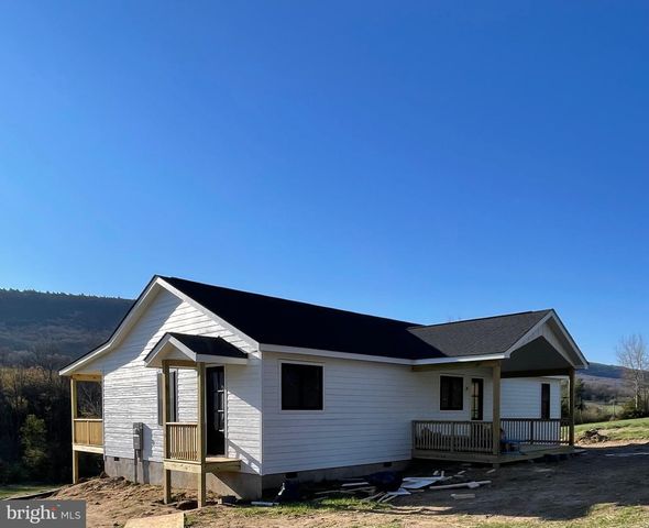 1854 MIDDLE COVE RD, Mathias, WV 26812