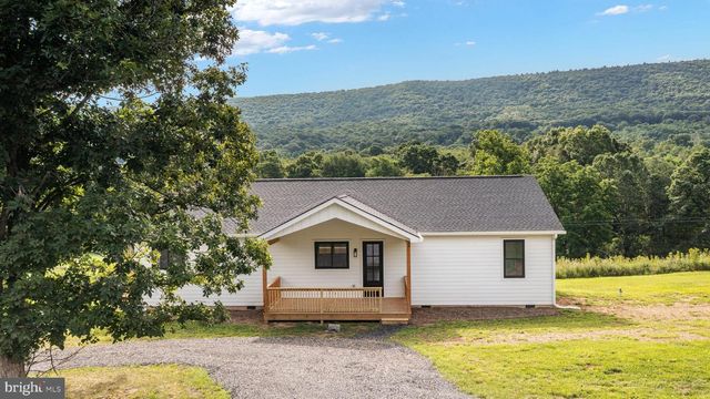 1854 MIDDLE COVE RD, Mathias, WV 26812