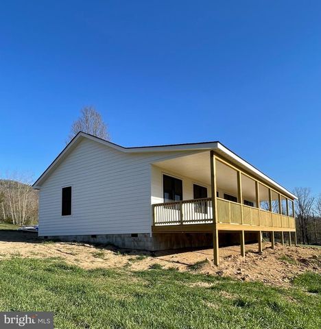 1854 MIDDLE COVE RD, Mathias, WV 26812
