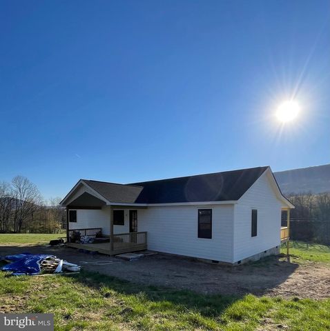 1854 MIDDLE COVE RD, Mathias, WV 26812