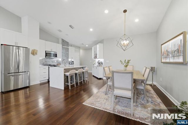 620 38th Street 205, Union City, NJ 07087