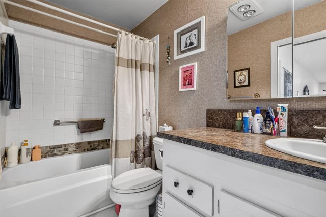5073 LAKEFRONT Boulevard B, Delray Beach, FL 33484