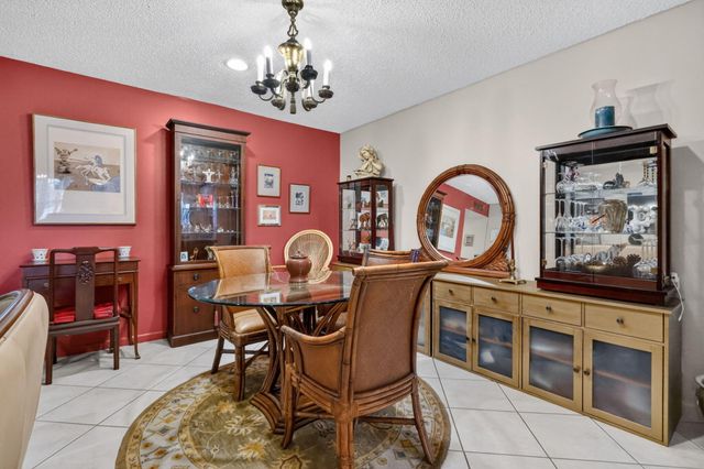 5073 LAKEFRONT Boulevard B, Delray Beach, FL 33484