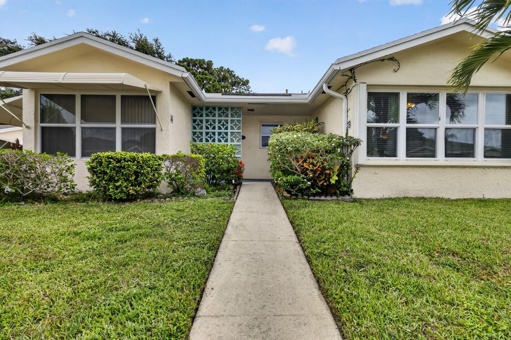 5073 LAKEFRONT Boulevard B, Delray Beach, FL 33484