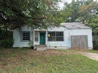 28 S Toledo Avenue, Tulsa, OK 74112
