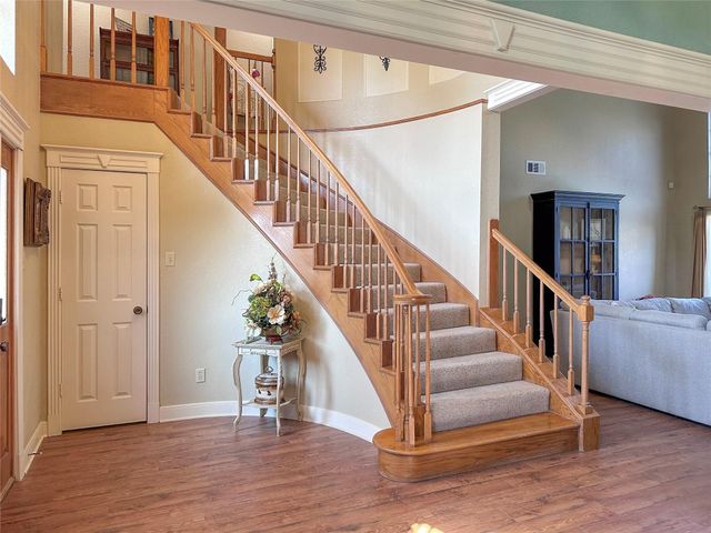 104 Daylily Drive, Lake Jackson, TX 77566