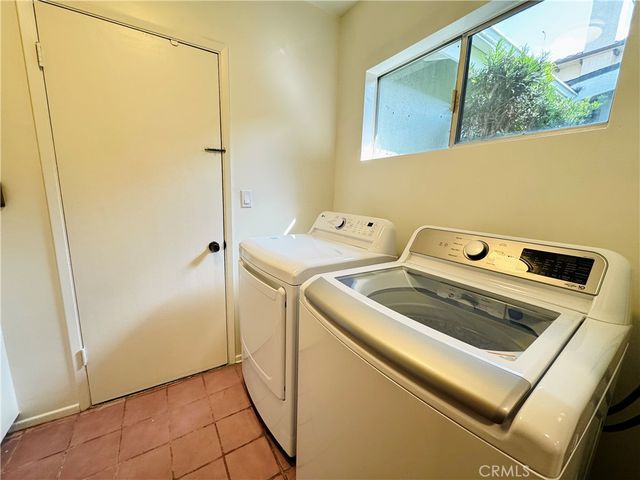 12538 Collins, Valley Village, CA 91607