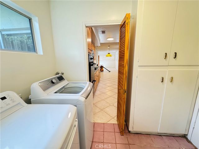 12538 Collins, Valley Village, CA 91607