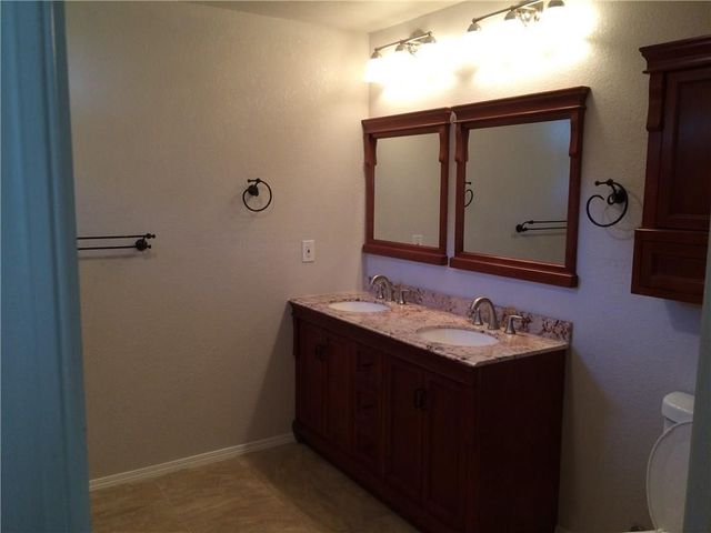 600 Pacific Street E, Honey Grove, TX 75446