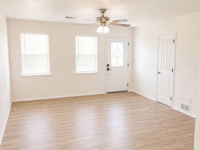 600 Pacific Street E, Honey Grove, TX 75446