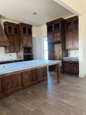 1390 Poe Prairie Road, Millsap, TX 76066