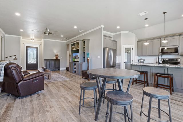 5007 Terlingua Drive, Granbury, TX 76048