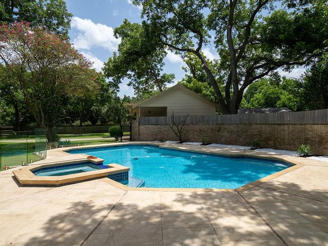 11905 Mustang Chase, Austin, TX 78727