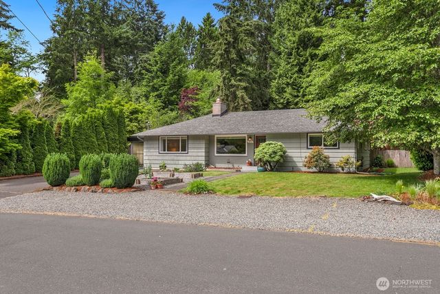 16915 22nd Avenue SW, Burien, WA 98166