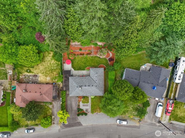 16915 22nd Avenue SW, Burien, WA 98166