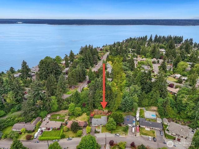 16915 22nd Avenue SW, Burien, WA 98166