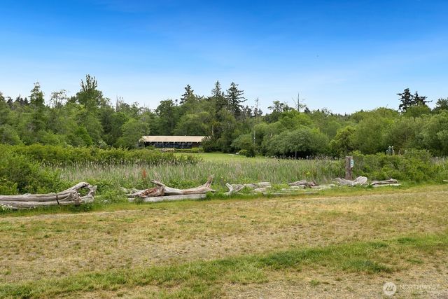 16915 22nd Avenue SW, Burien, WA 98166