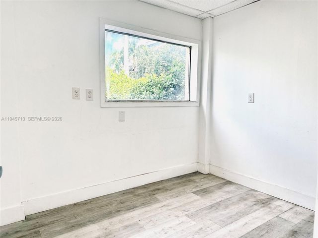 3703 SW 1st St, Miami, FL 33134