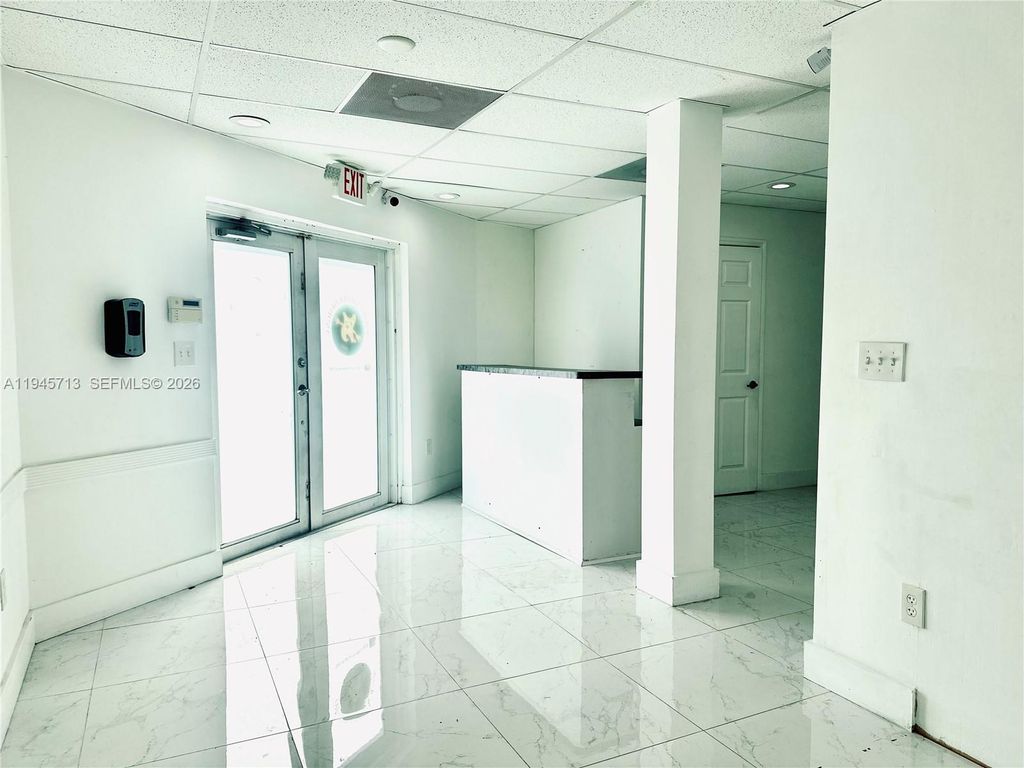 3703 SW 1st St, Miami, FL 33134