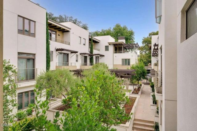 239 S Marengo Avenue 201, Pasadena, CA 91101