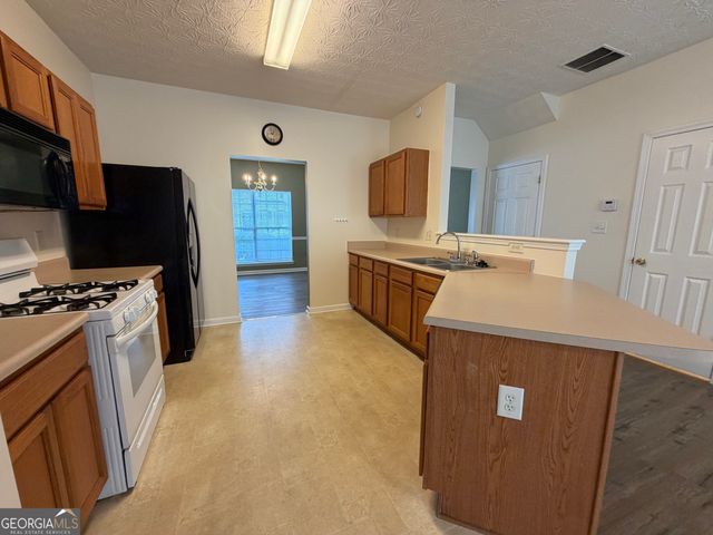 644 Kenridge Drive, Suwanee, GA 30024