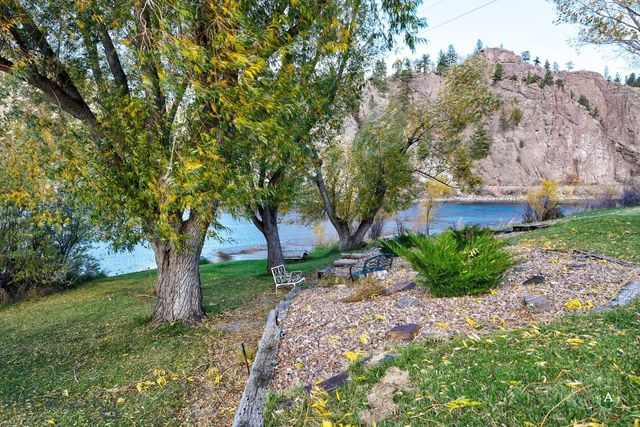 7 Meadow Lane, Cascade, MT 59421