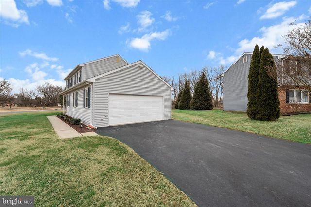 1 DORIS CT, Bear, DE 19701