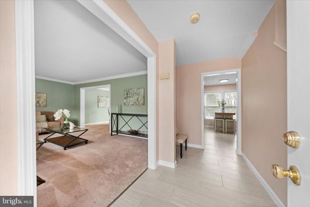 1 DORIS CT, Bear, DE 19701