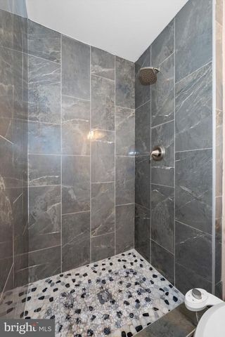 1 DORIS CT, Bear, DE 19701