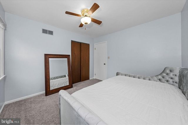 1 DORIS CT, Bear, DE 19701