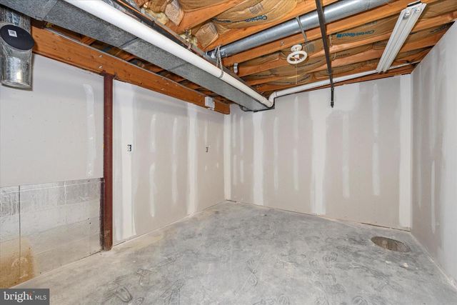 1 DORIS CT, Bear, DE 19701