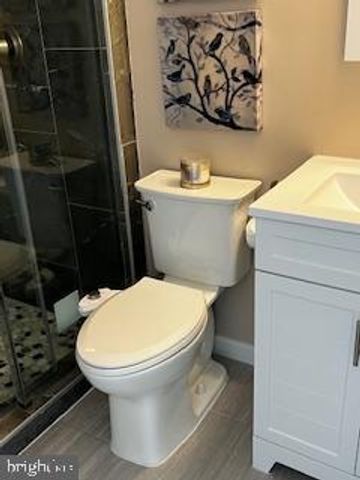 1 DORIS CT, Bear, DE 19701