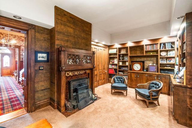 628 Walnut St, Osage, IA 50461