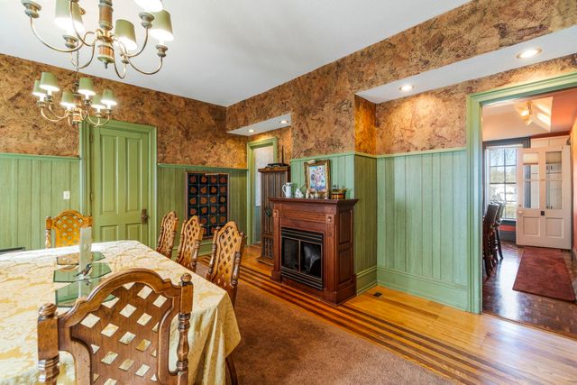 628 Walnut St, Osage, IA 50461