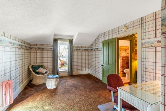 628 Walnut St, Osage, IA 50461