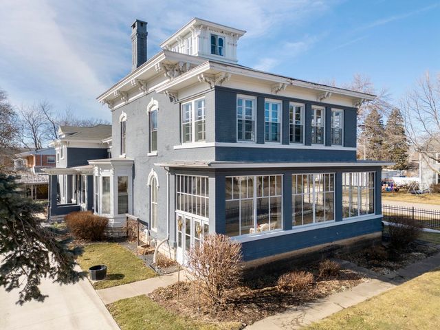 628 Walnut St, Osage, IA 50461