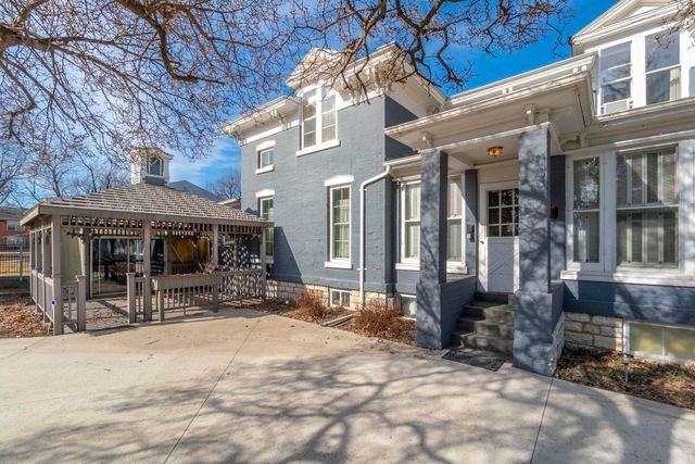 628 Walnut St, Osage, IA 50461