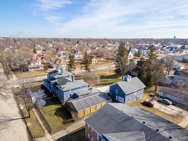 628 Walnut St, Osage, IA 50461