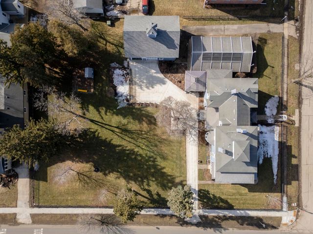 628 Walnut St, Osage, IA 50461