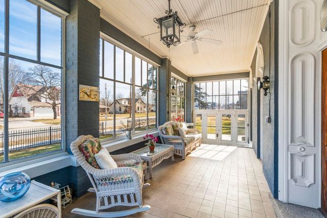 628 Walnut St, Osage, IA 50461