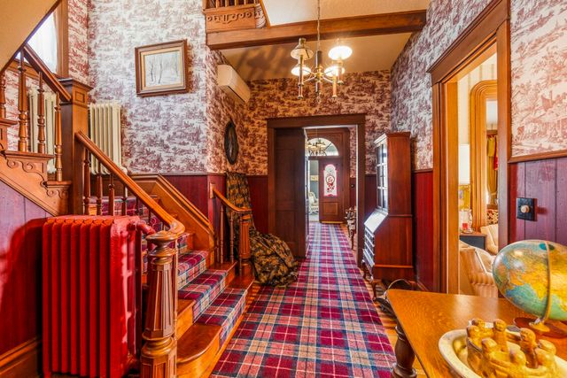 628 Walnut St, Osage, IA 50461