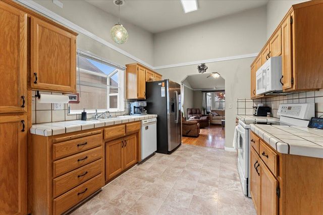 503 Hillcrest Avenue, Oroville, CA 95966