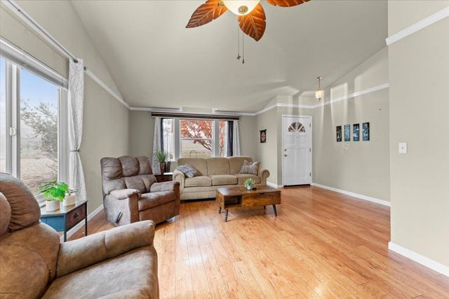 503 Hillcrest Avenue, Oroville, CA 95966