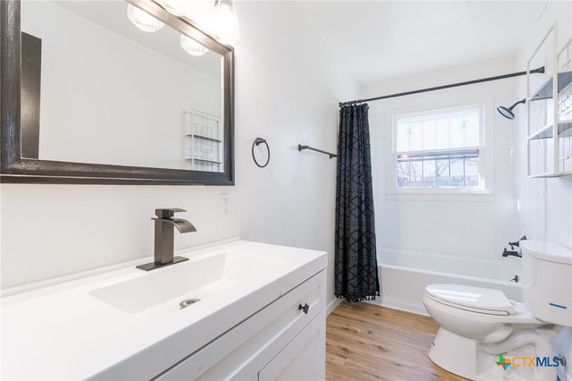 208 N 2nd Street, Copperas Cove, TX 76522