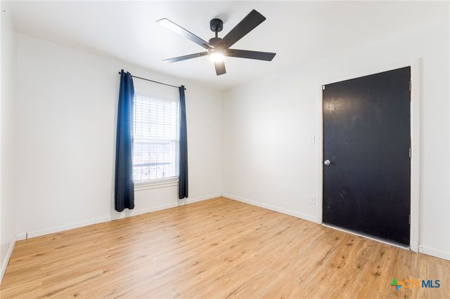 208 N 2nd Street, Copperas Cove, TX 76522