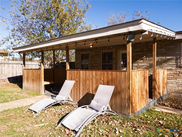 208 N 2nd Street, Copperas Cove, TX 76522