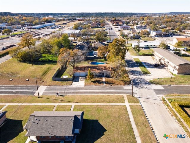 208 N 2nd Street, Copperas Cove, TX 76522