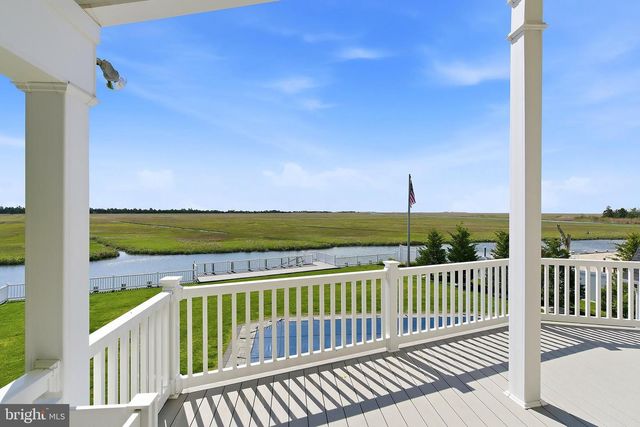 172 COUNTRY CLUB BLVD, Little Egg Harbor Twp, NJ 08087