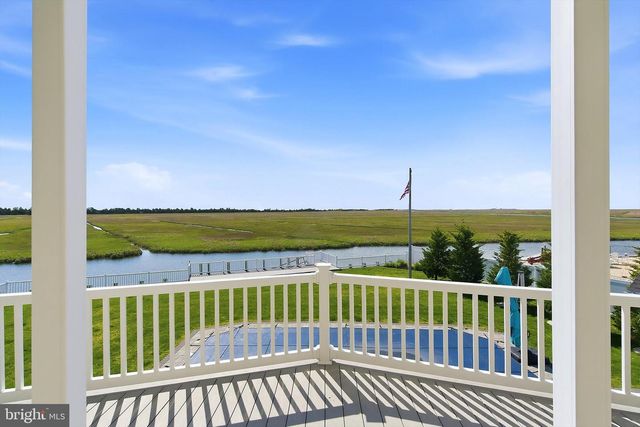 172 COUNTRY CLUB BLVD, Little Egg Harbor Twp, NJ 08087